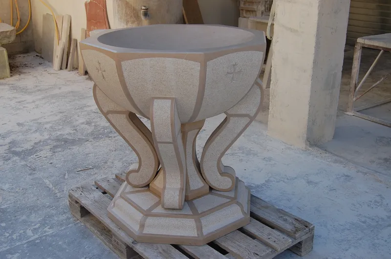 Fonts baptismaux de Roquevaire — photo 1