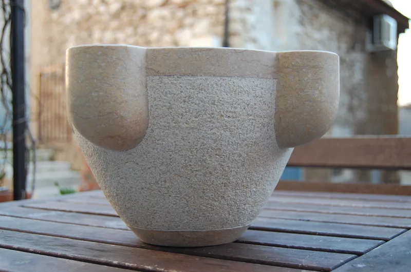 Mortier en pierre — photo 2